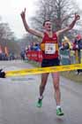 Neil Speight brings Belgrave Harriers home to victory in the National Mens 12 Stage Relay.